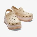 Crocs Classic Mega Crush