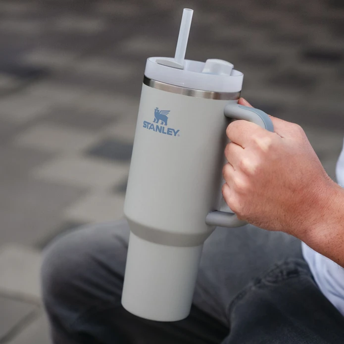 Stanley Quencher Pipetli Termos Bardak 1.18 Lt Açık Gri - Görsel 5