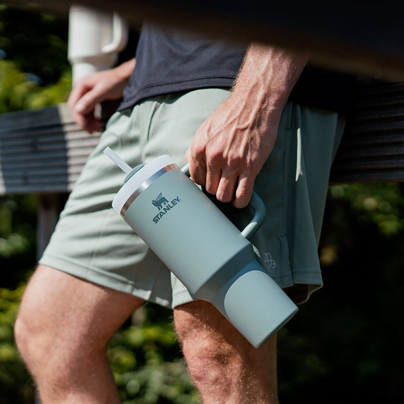Stanley The Quencher Flowstate Tumbler Pipetli Termos Bardak 1,18L Koyu Yeşil - Görsel 7